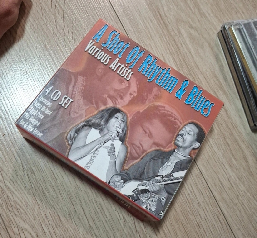 Santana , Bee Gees, Jazz, Sinatra,Blues - 8