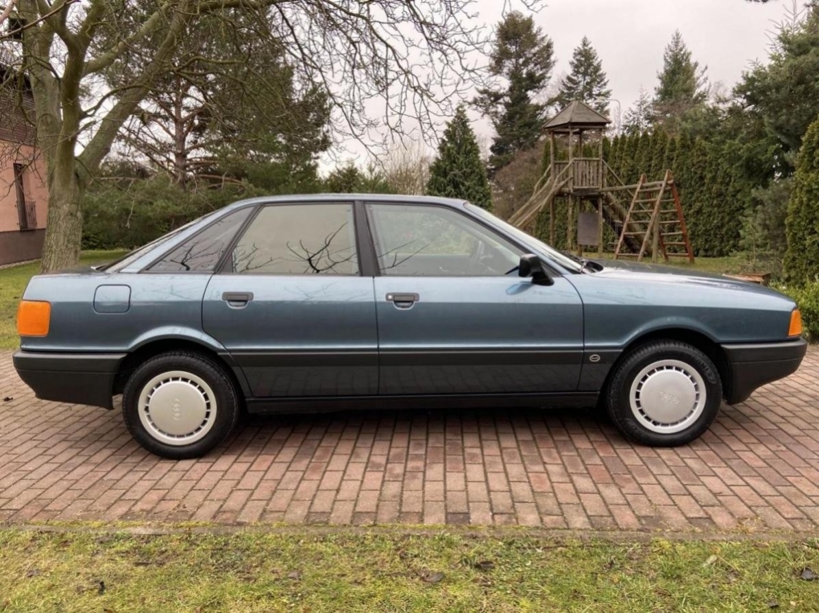 prodávám Audi 80 1.8i 66kw - 8