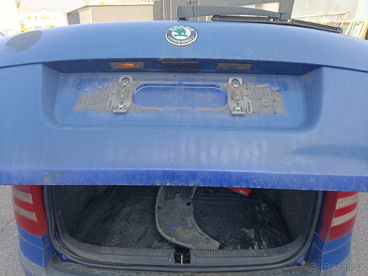 Škoda Octavia 2 díly - 8