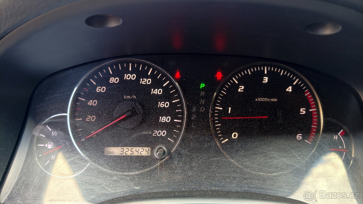 Toyota Land Cruiser 120 - 8