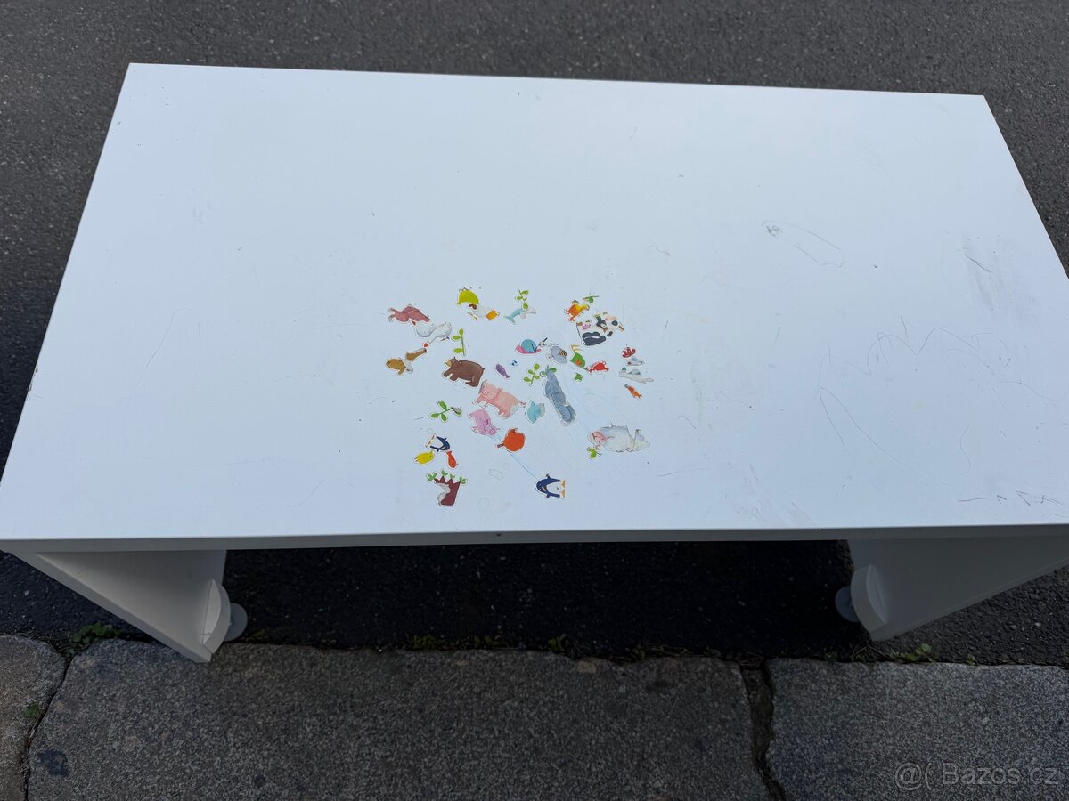 Malý stolek dětský - 8