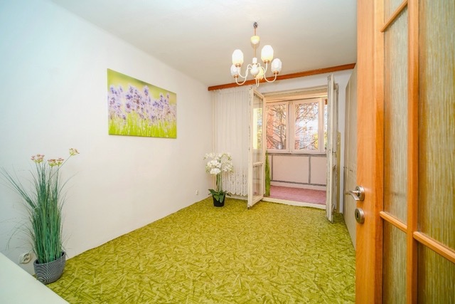 Prodej bytu 74 m2 v Českých Budějovicích před rekonstrukcí - 8