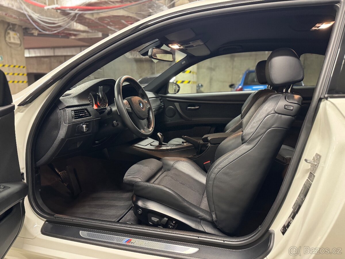 BMW M3 E92/Carbon + M Driver's paket/servis/ČR-1. m./45 tkm - 8