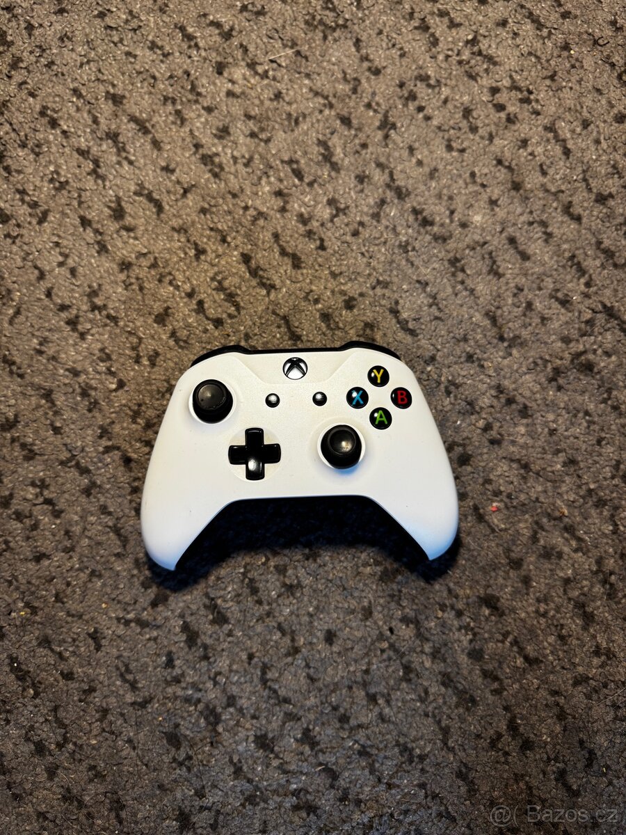 Xbox one s + příslušenství - 8