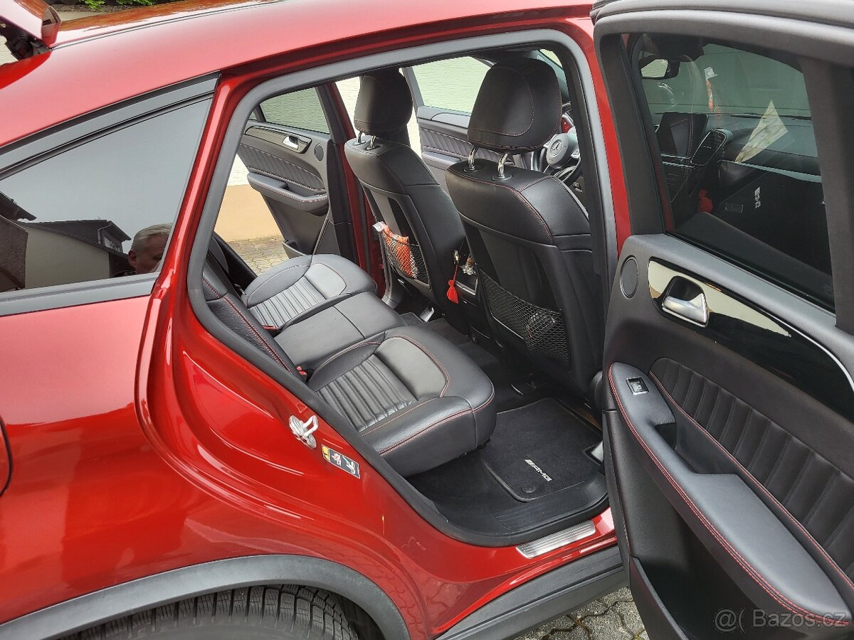 Mercedes Benz 350 4Matic GLE Coupe - 8