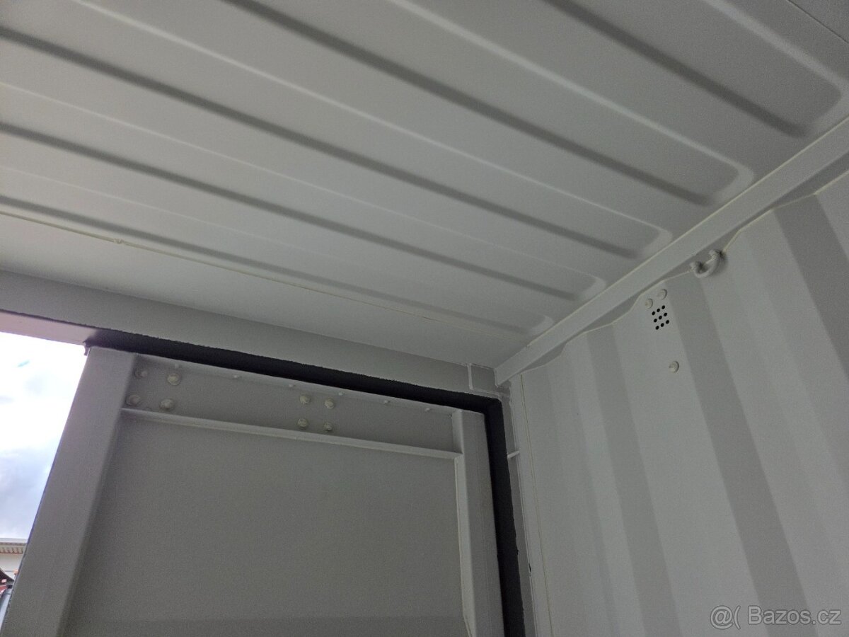 Po první cestě lodní kontejner 40 HC - 8