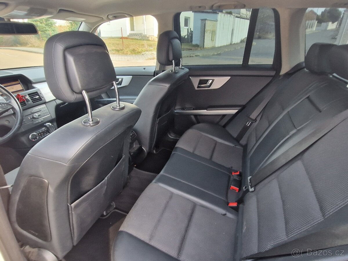 Mercedes Benz GLK 350 cdi - 4 matic - Sport line - 8