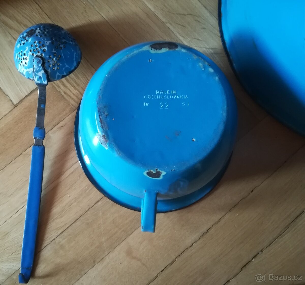 Modré hrnce, nočník, naberacka - 8