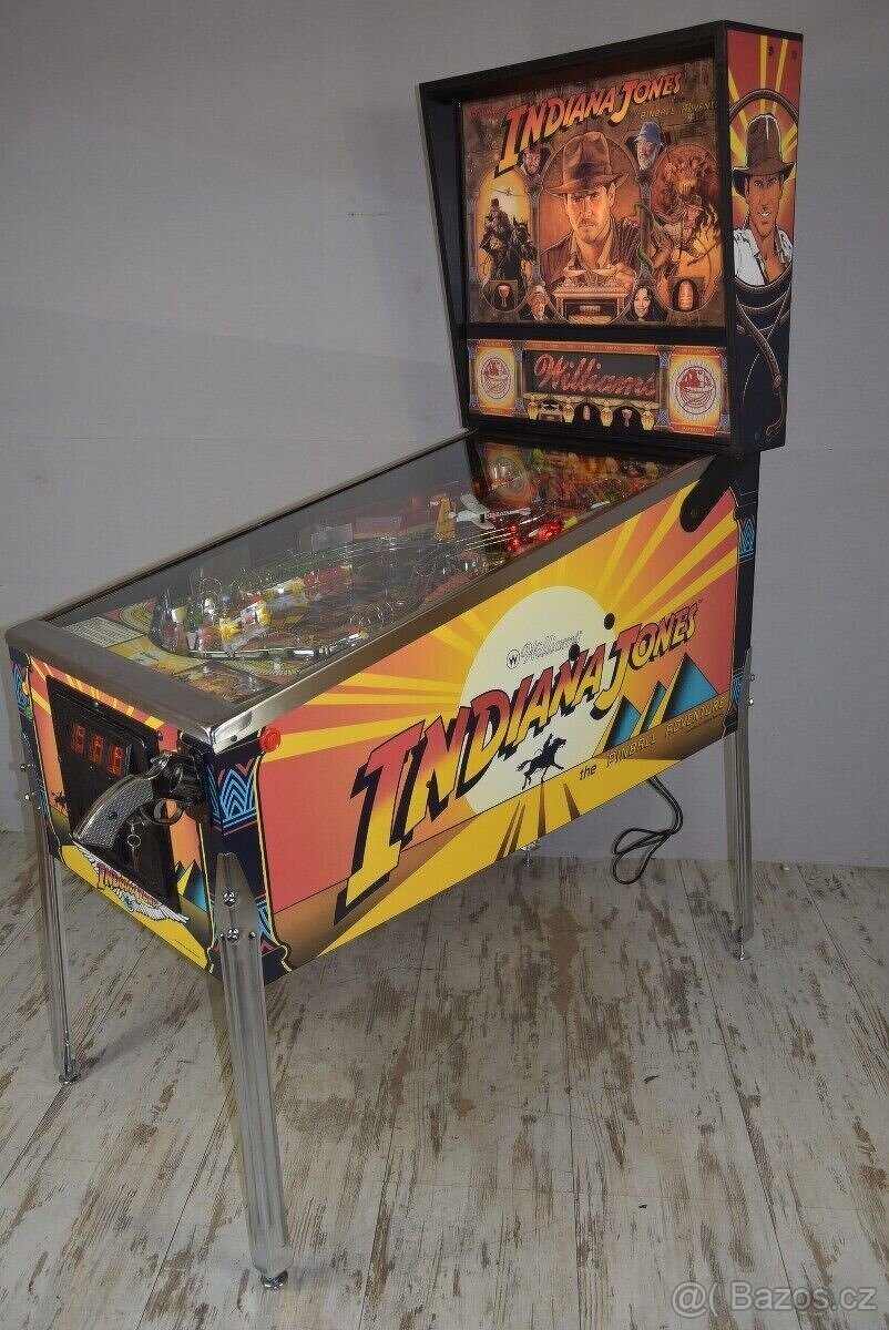 USA čerpací stojany, cedule, jukeboxy a další dekorace - 8