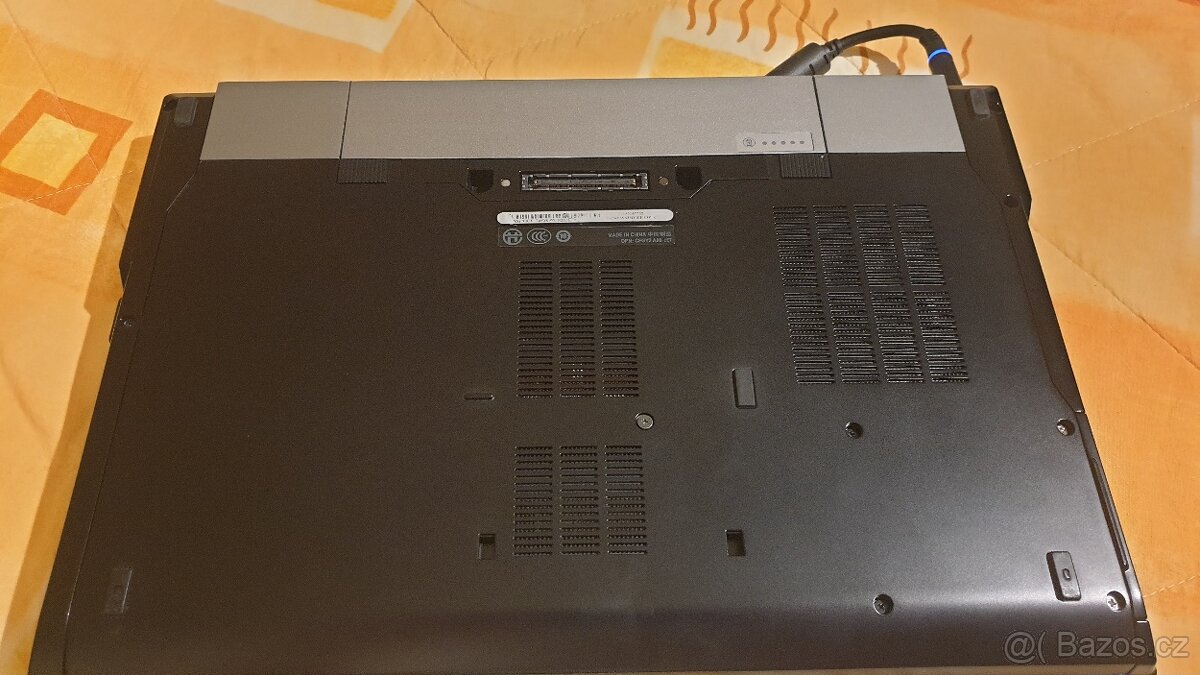 15" notebook Dell Precision M4500 Intel i7-Q720 8GB 240GB - 8