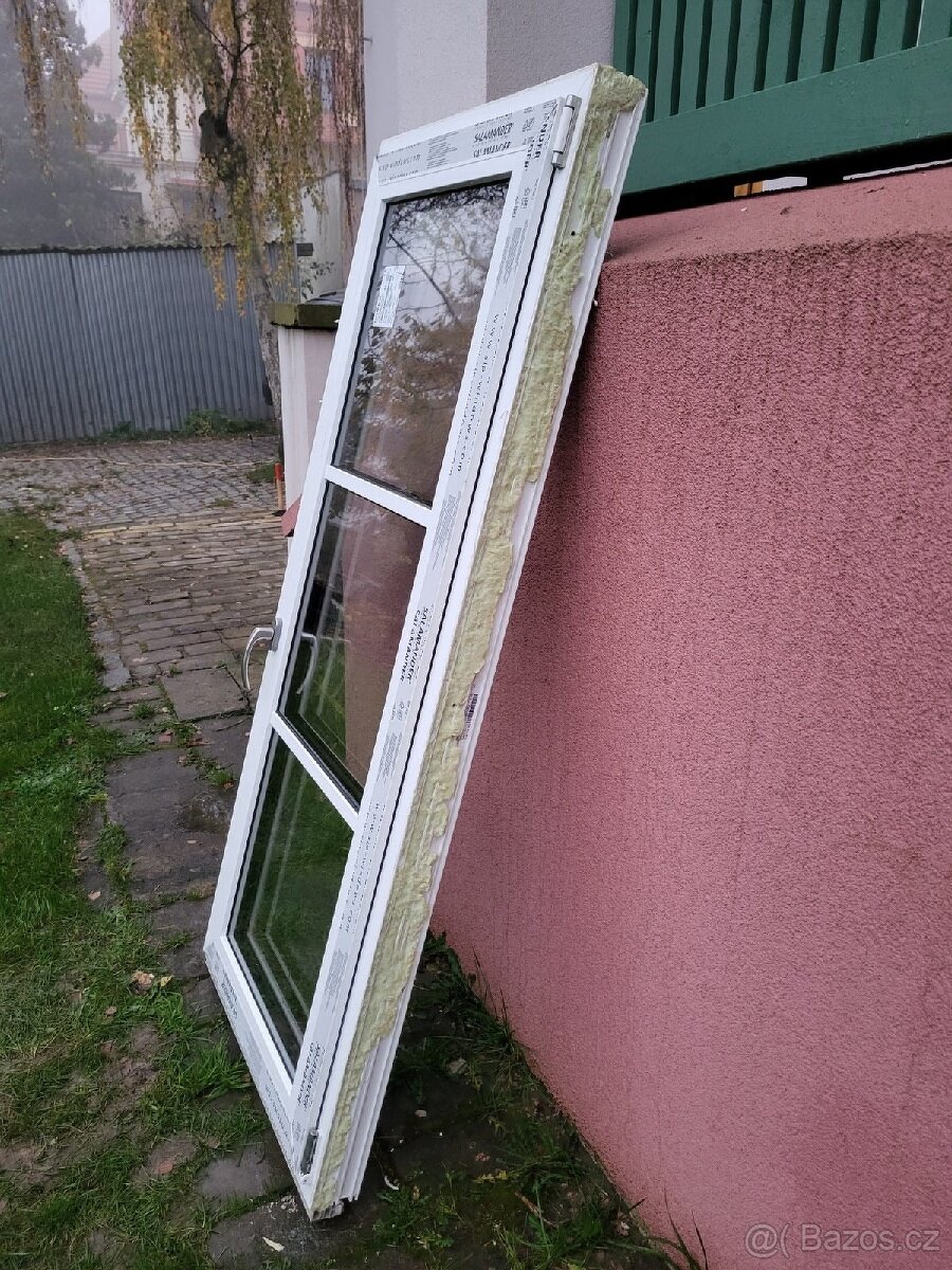 Okno plastové, trojsklo, nové, Sleva - 8