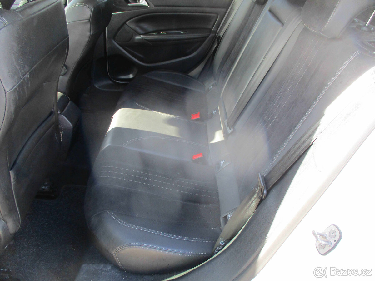 PEUGEOT 308 1,6HDi 88kw Allure EURO6 bez koroze 2017 - 8