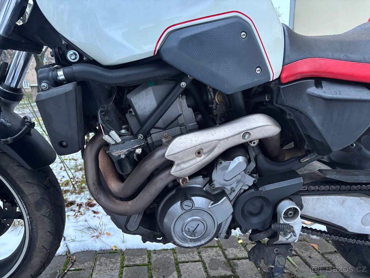 Prodám Yamaha MT 03, 660 ccm, 33,4kw - 8