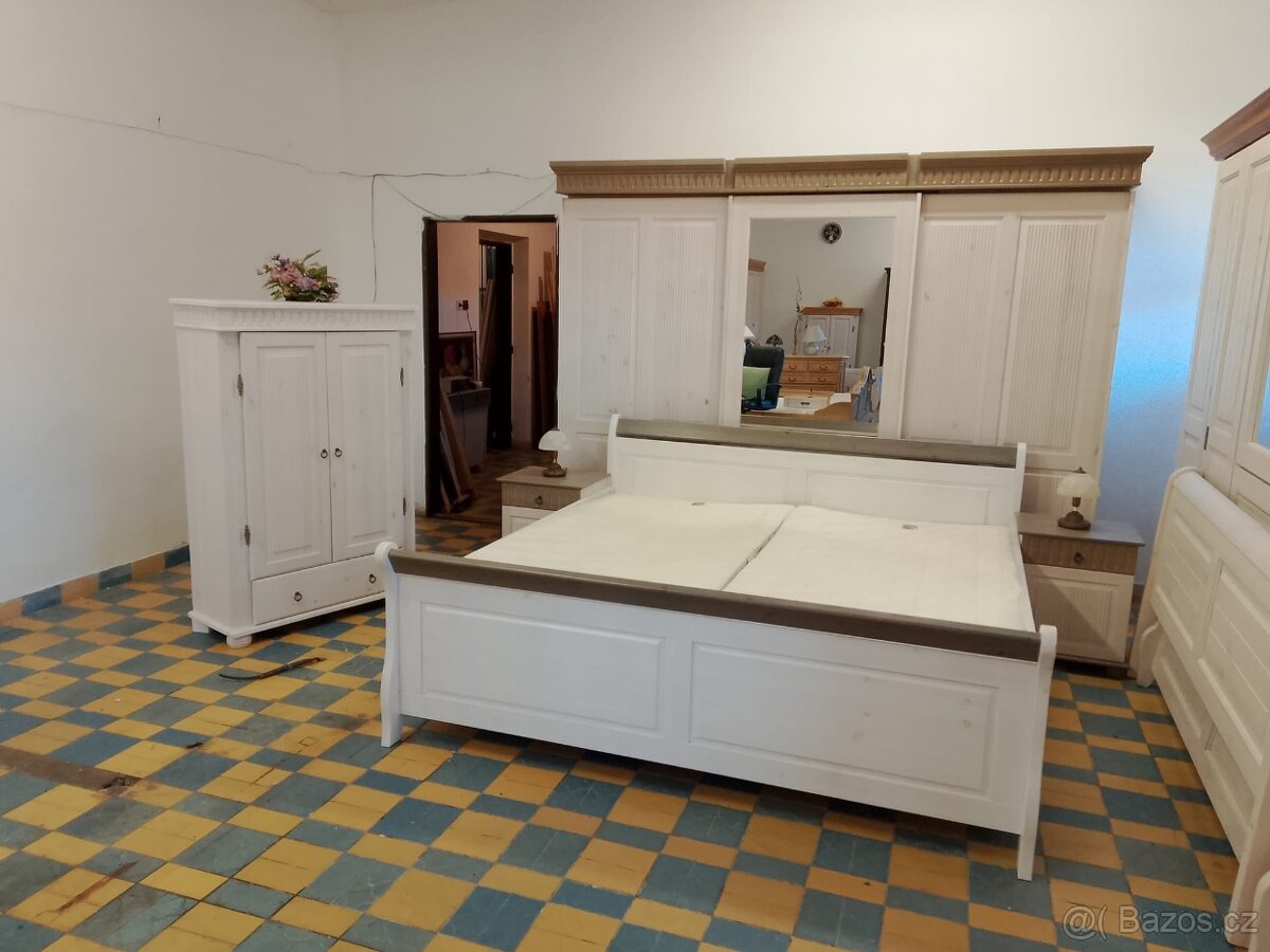 KOMPLETNÍ LOŽNICE HELSINKI ZAŠUPOVACÍ SKŘÍŇ - 8