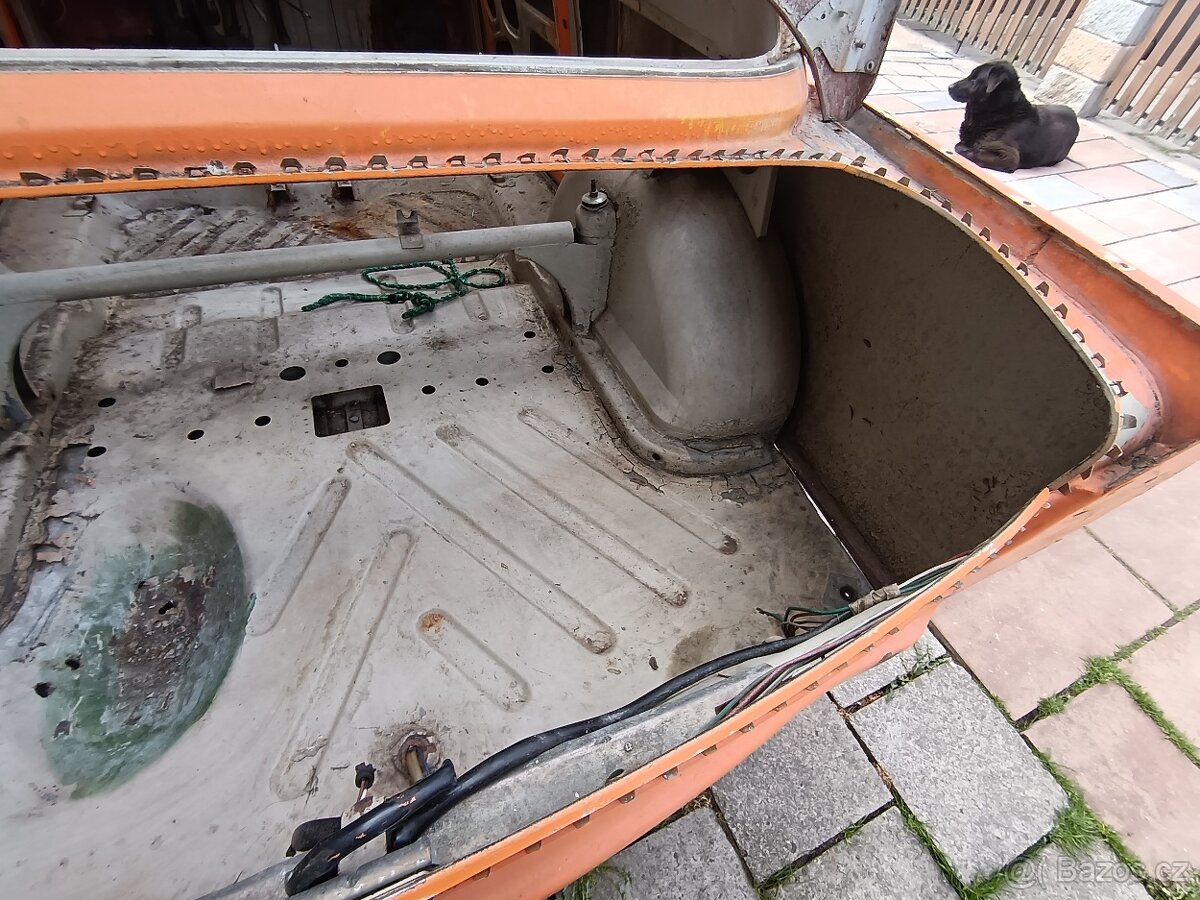 Prodám Trabant 601 - 8