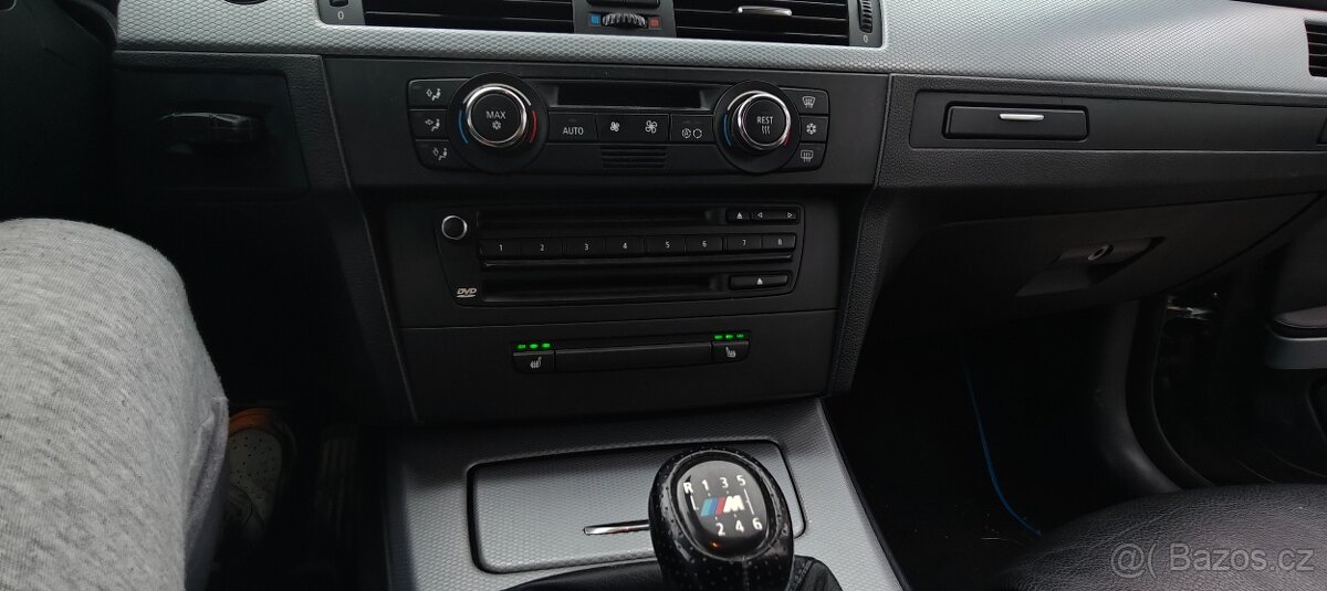 BMW e93 manuál 170kw kabriolet - 8