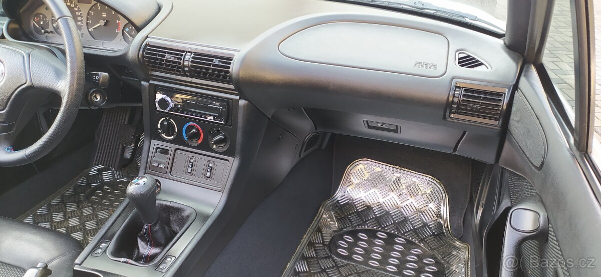 BMW Z3 Garážováno Nové STK - 8