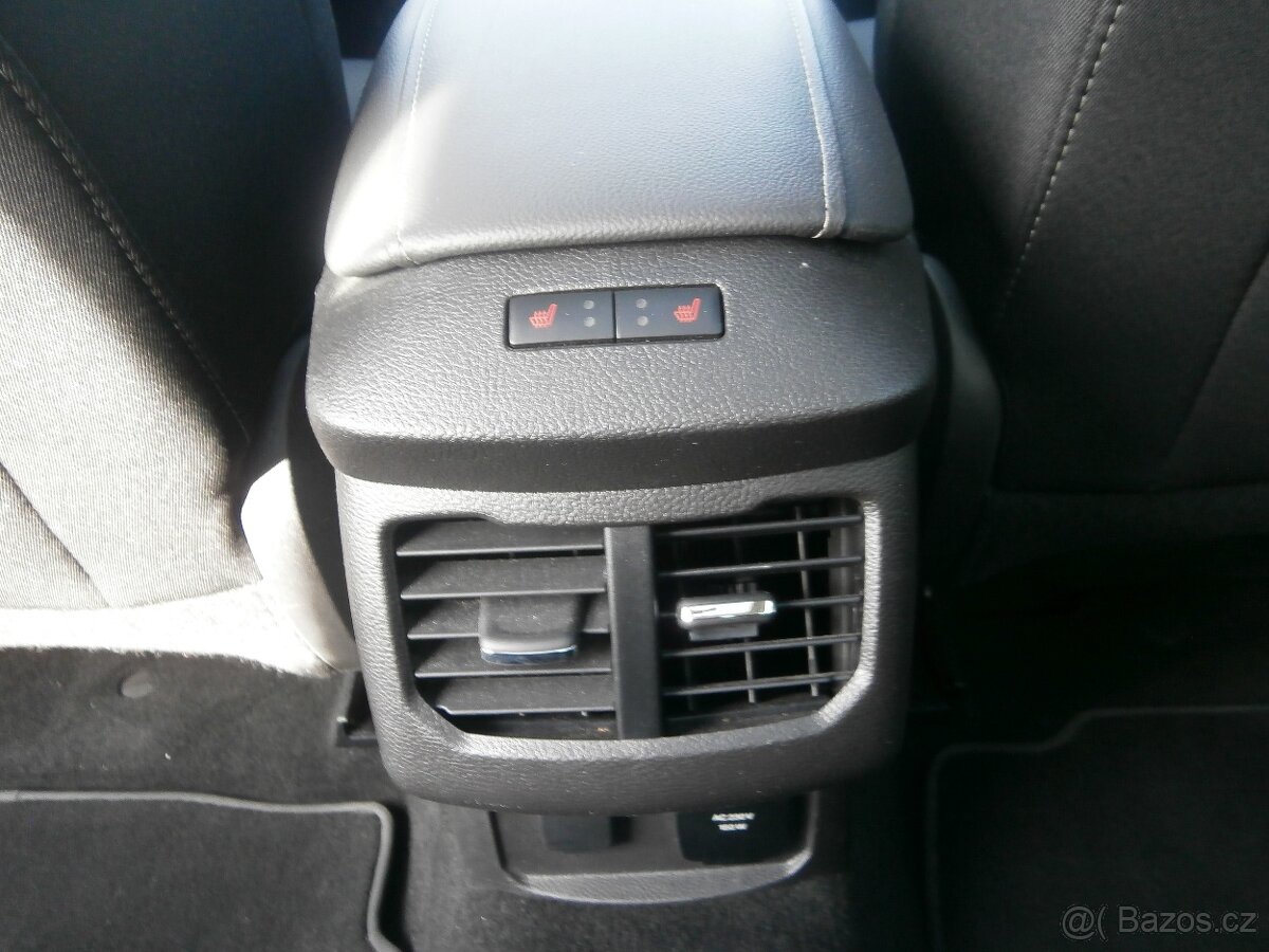 Ford Mondeo 1.5 i Eco Bost 118 KW Titanium - 8