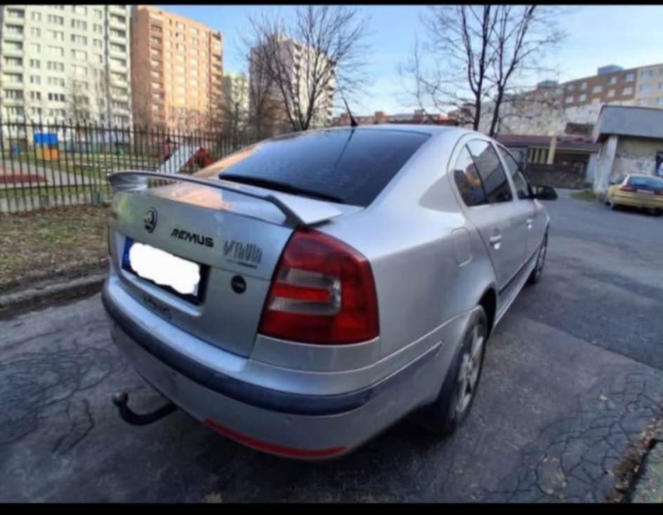 Škoda Octavia II 1.9 TDi - 8