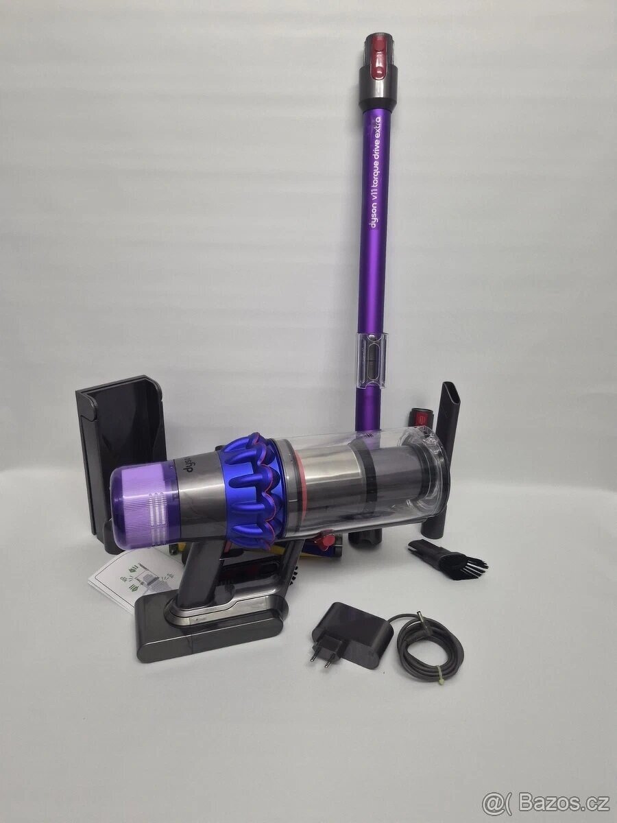 Prodám Dyson V11 - 8