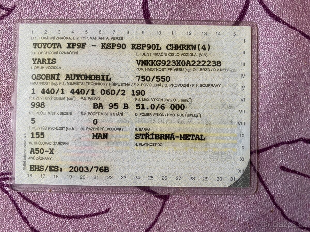 Yaris 1.0 82tis km ročník 2009 - 8