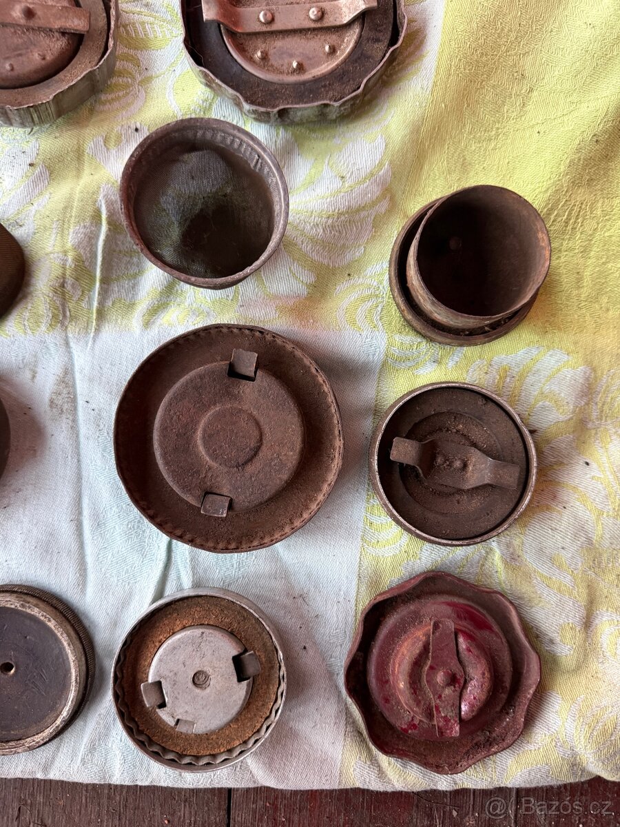 Víčka na motocykly - 8