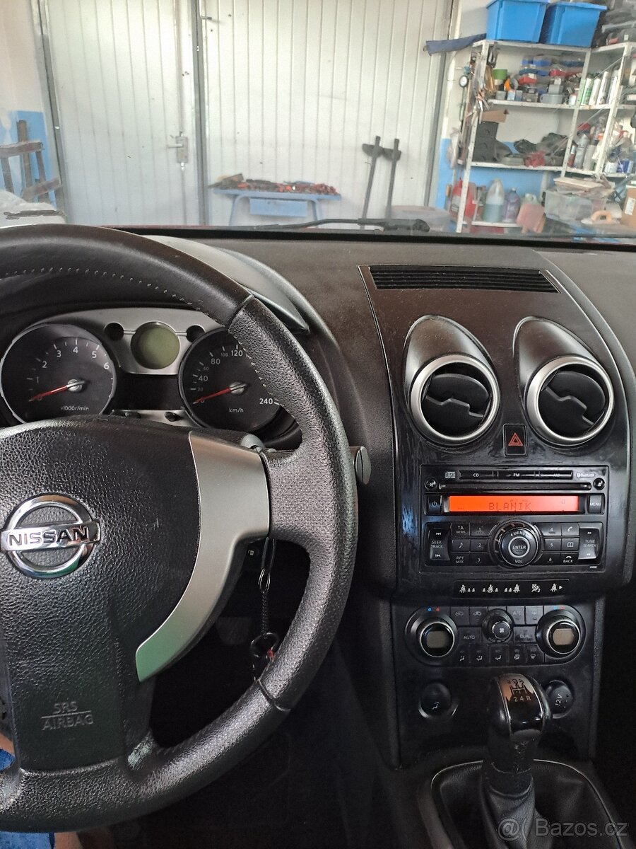 Nissan qashqai 1.6i - 8