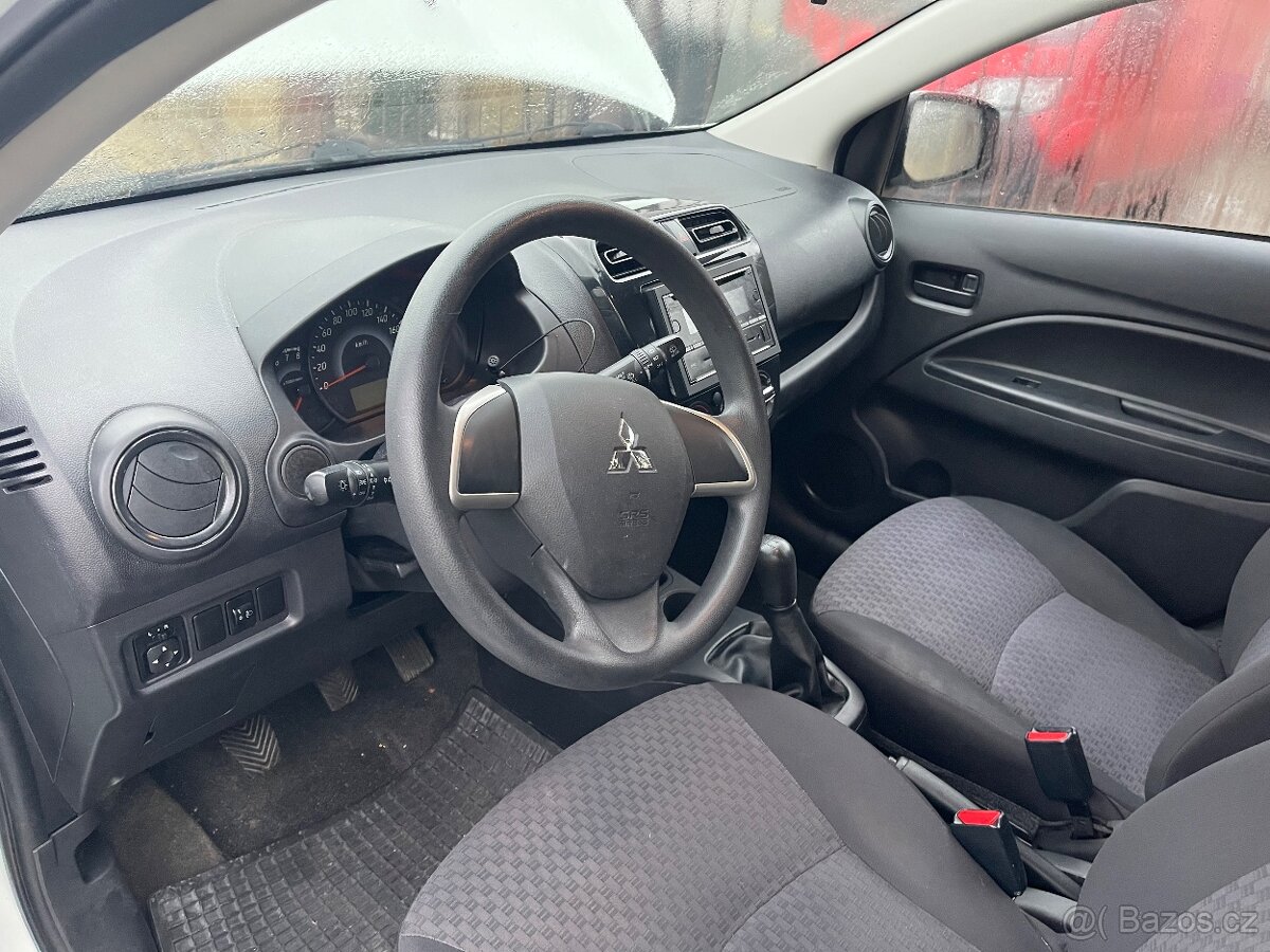 Mitsubishi Space star - 8