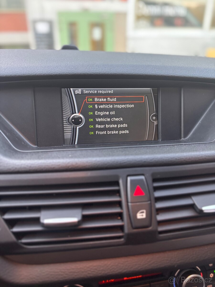 BMW X1 xDrive28i - 8