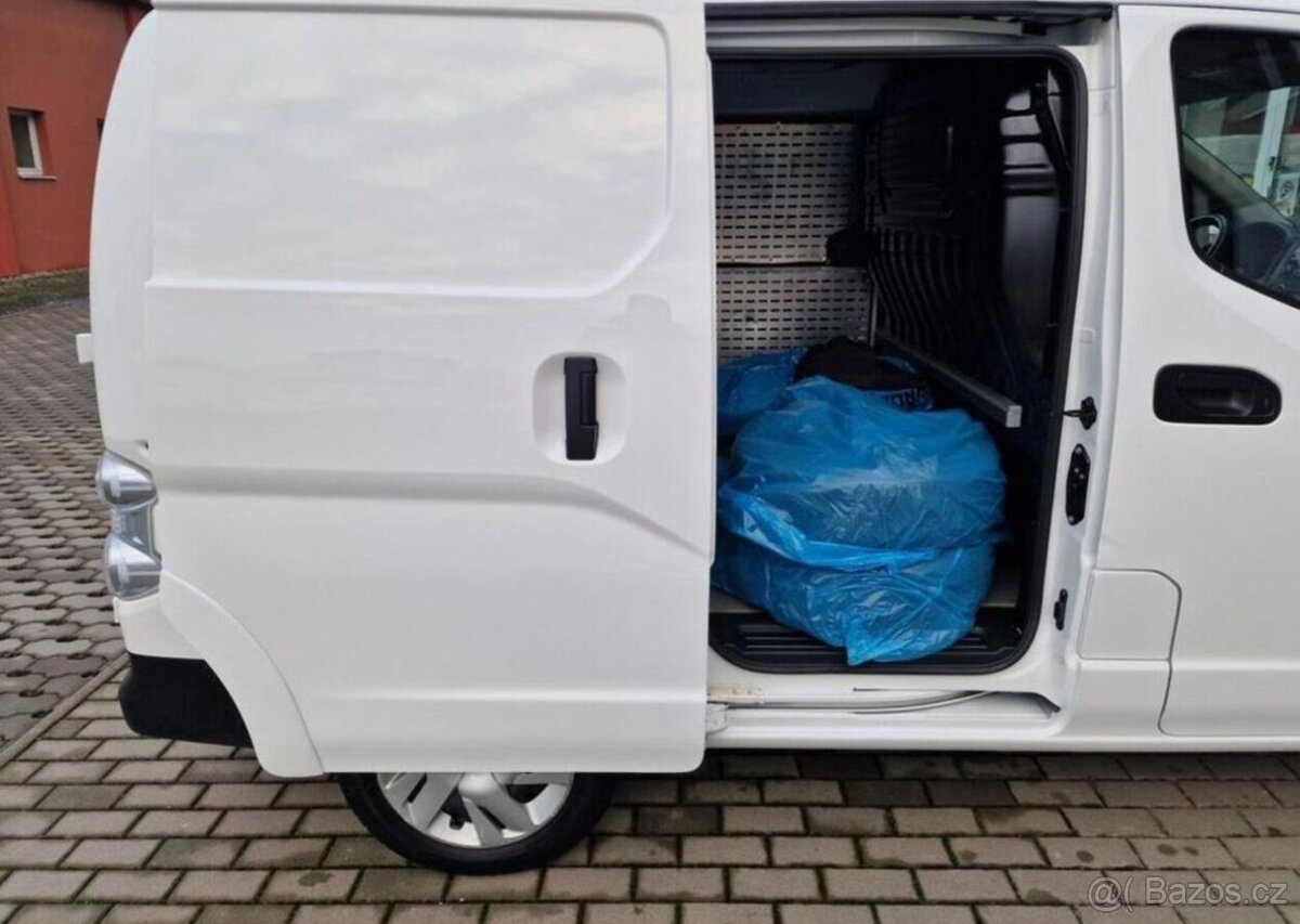 Nissan e-NV200, Acenta Eletric,původ ČR,1.Maj - 8