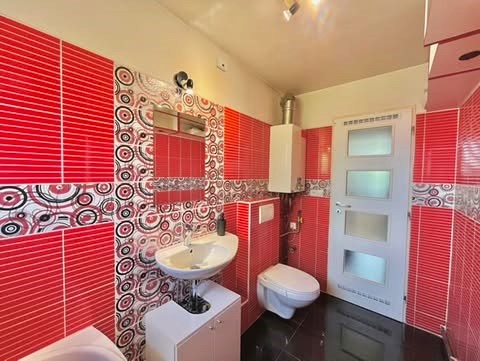 Hledá se spolehlivý a slušný nájemník do krásního bytu 2+1 - 8