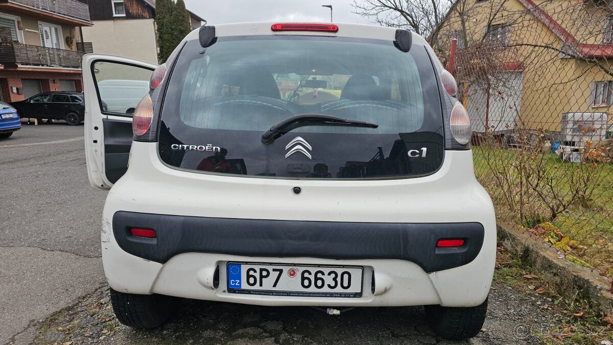 Prodám citroën c1 1.0 benzin - 8