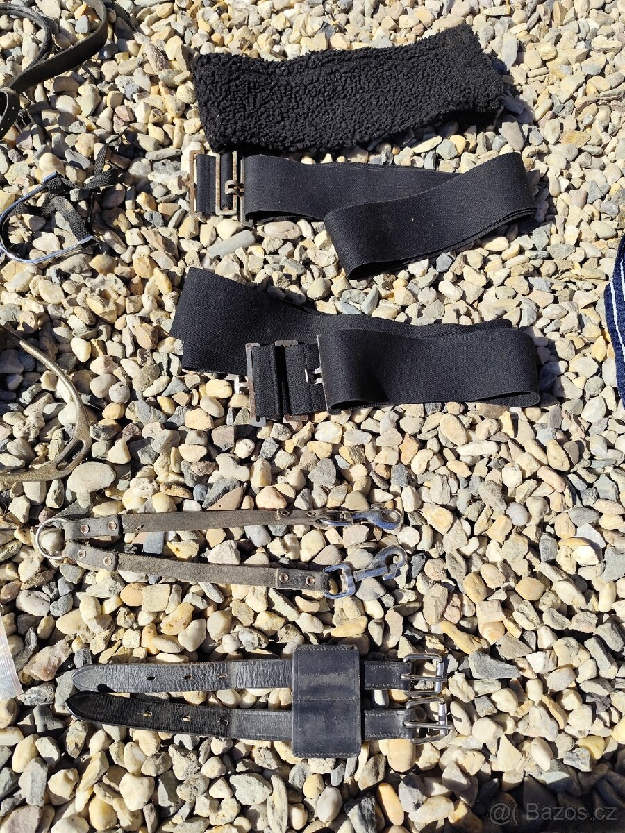 Věci na koně a pony - 8