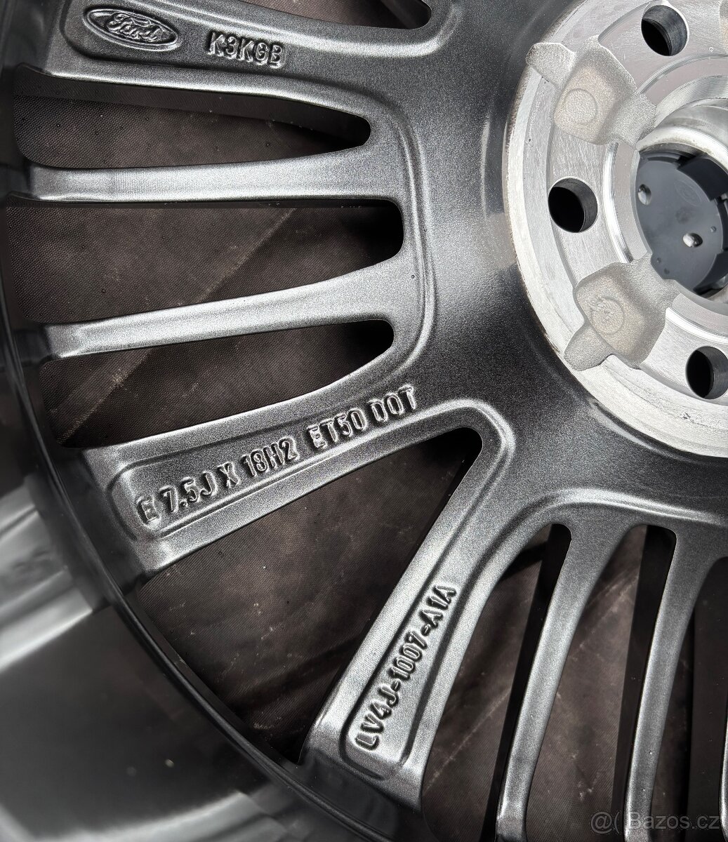 Zimní sada Ford Kuga 225/60R18 XL 104V - 8