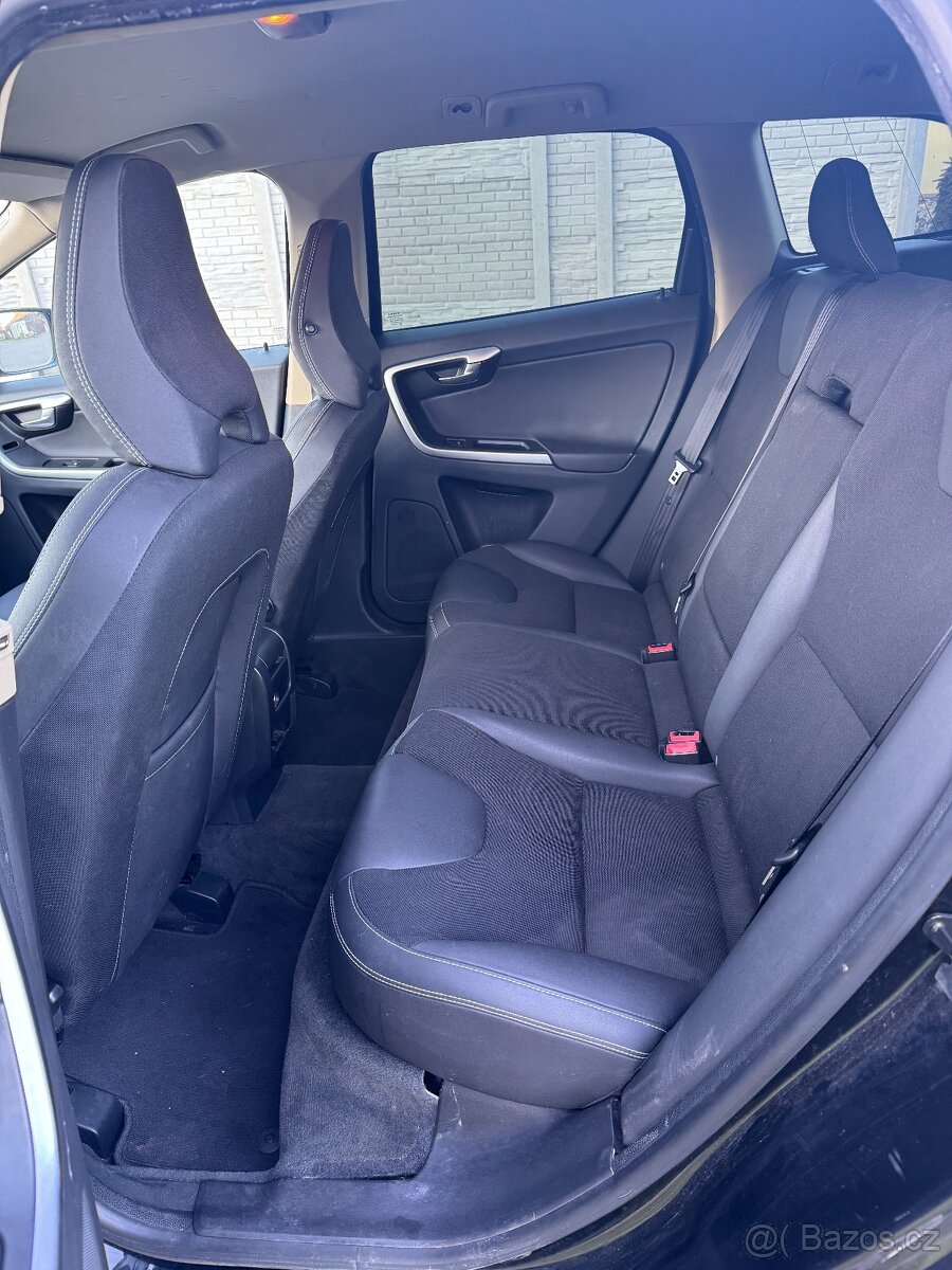 đš PRODĂM VOLVO XC60 2.4 D (D5) ⢠4Ă4 ⢠AUTOMAT ⢠2009 - 8