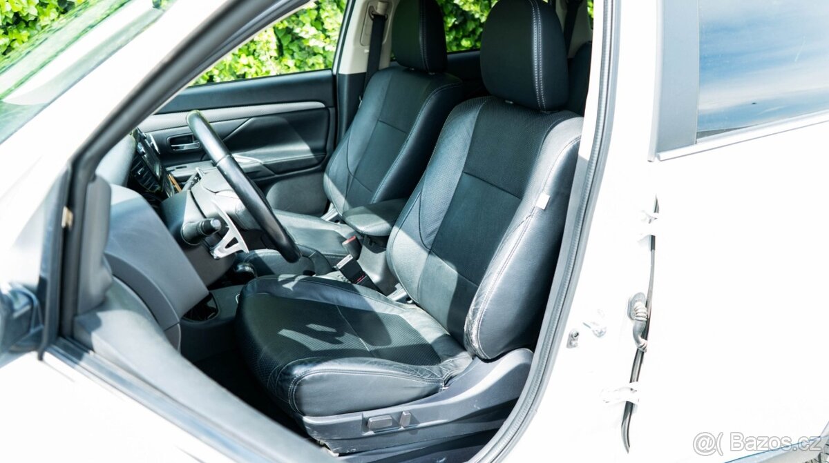 Mitsubishi Outlander 2.2 DI-D Instyle A/T - 8