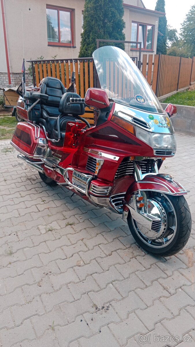 Honda Goldwing gl 1500SE - 8