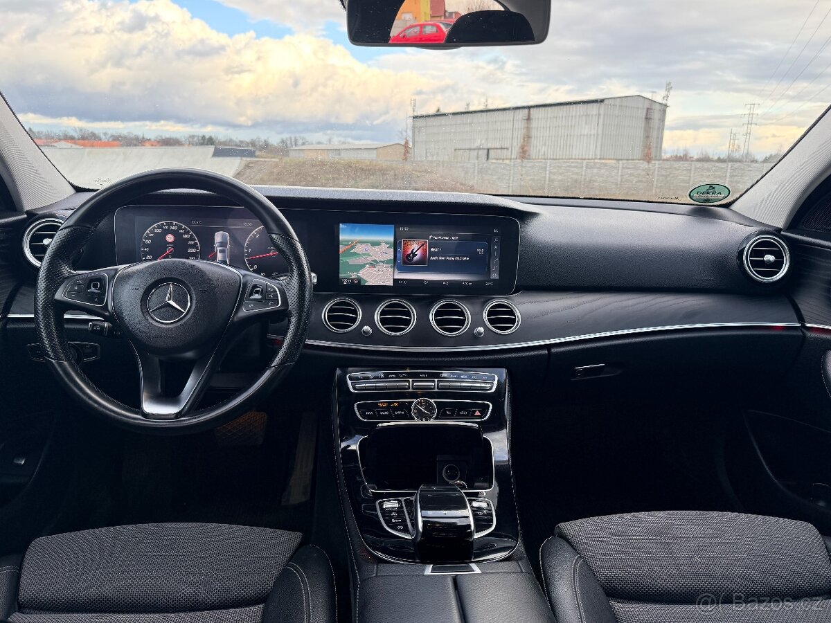 Mercedes Benz E350d - 8