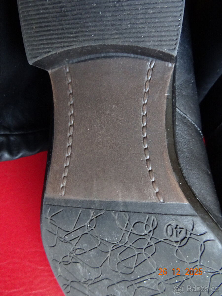 DÁMSKÉ VYSOKÉ BOTY „KOZAČKY“ - 8