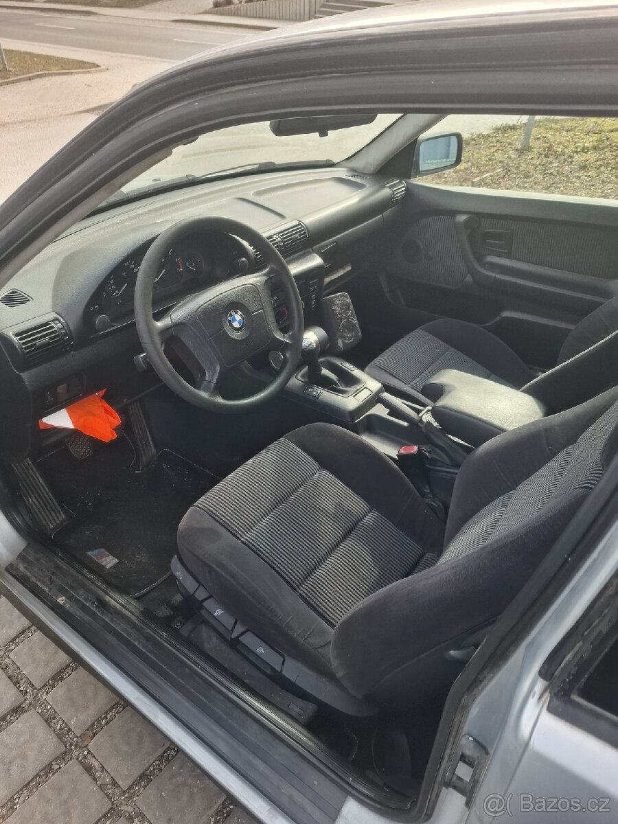 BMW E36 316i compact - 8