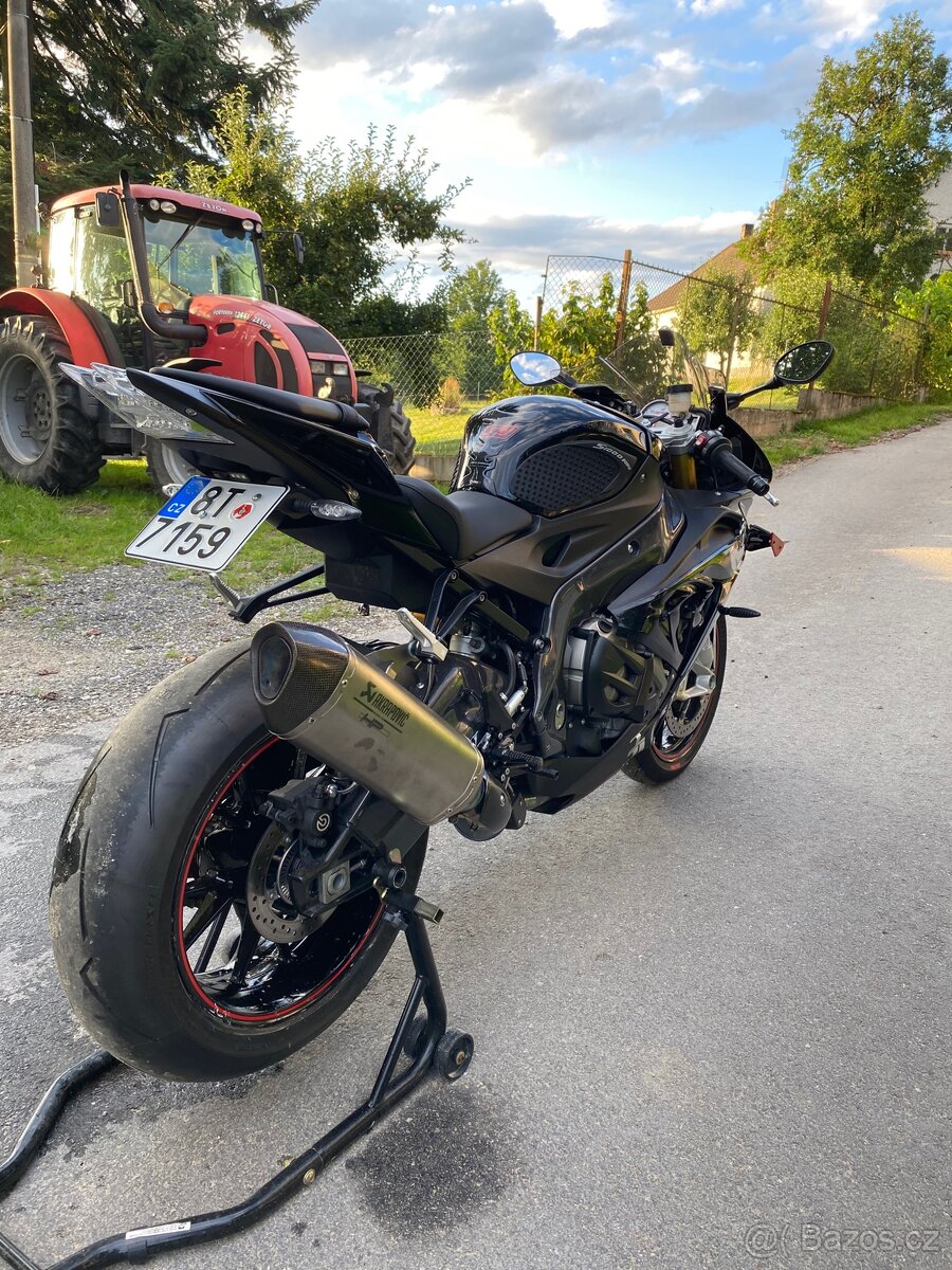 BMW S1000RR 2018 - 8