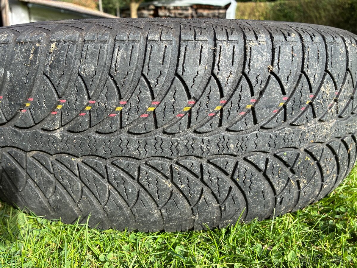 VW kola 6J15H2 ET47 s pneu 195 65 R15 - 8