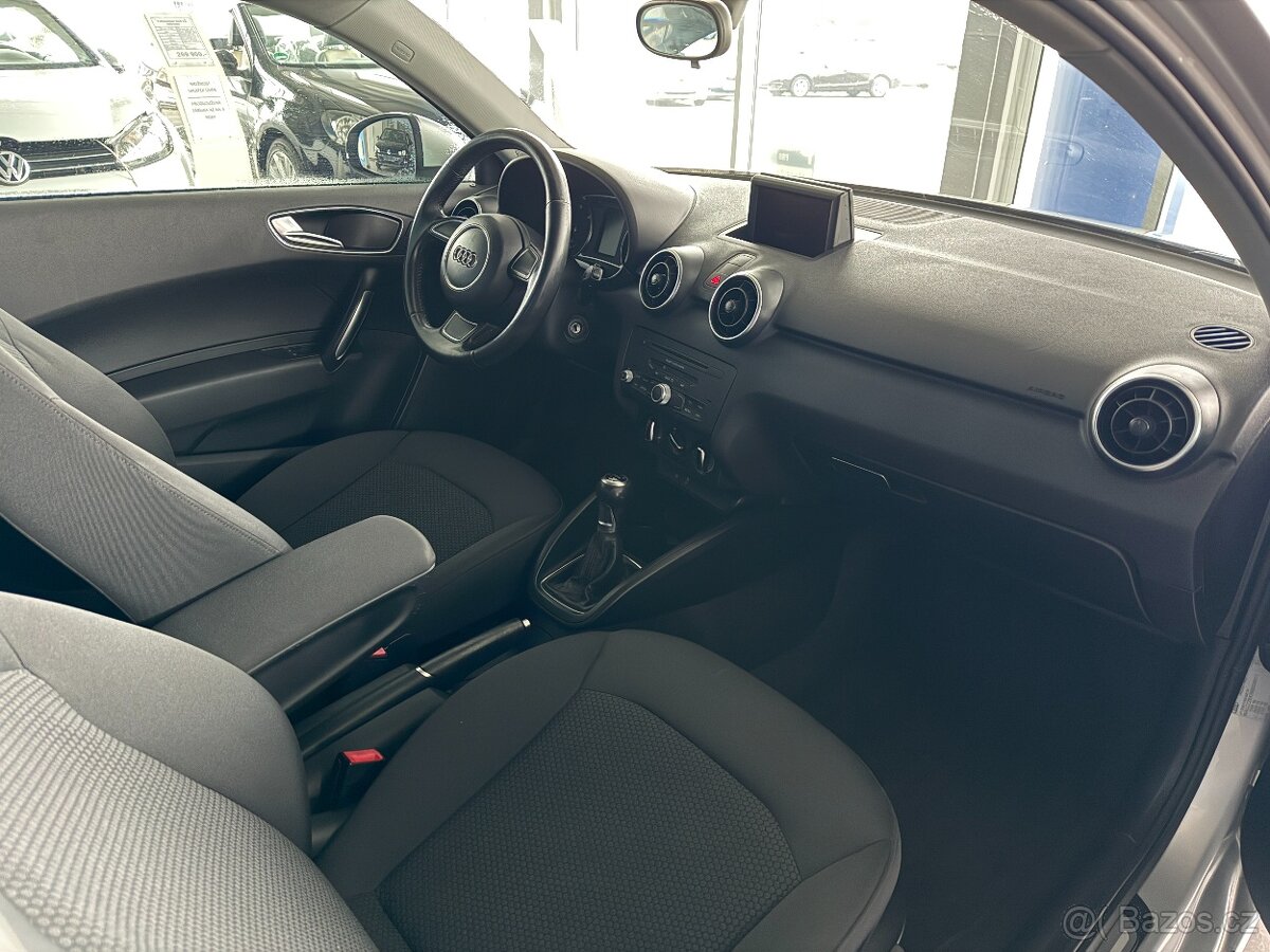 Audi A1 1,6 TDI 77kW - 8