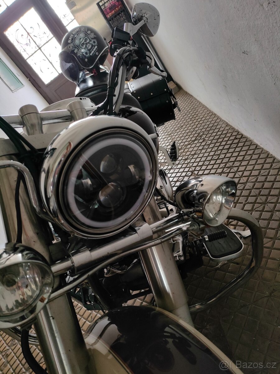 Yamaha xvs 1100 Dragstar - 8