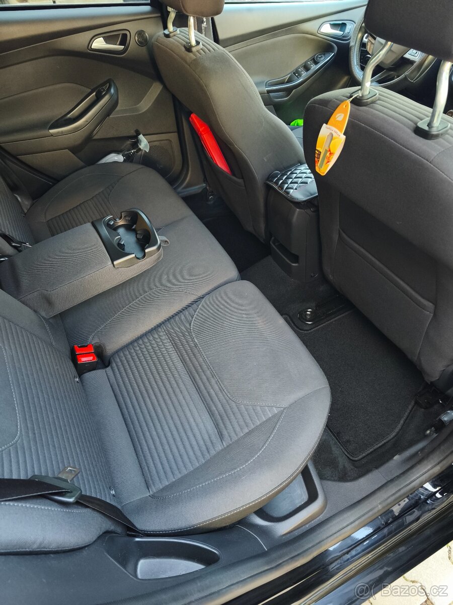 Prodám Ford Fokus combi - 8