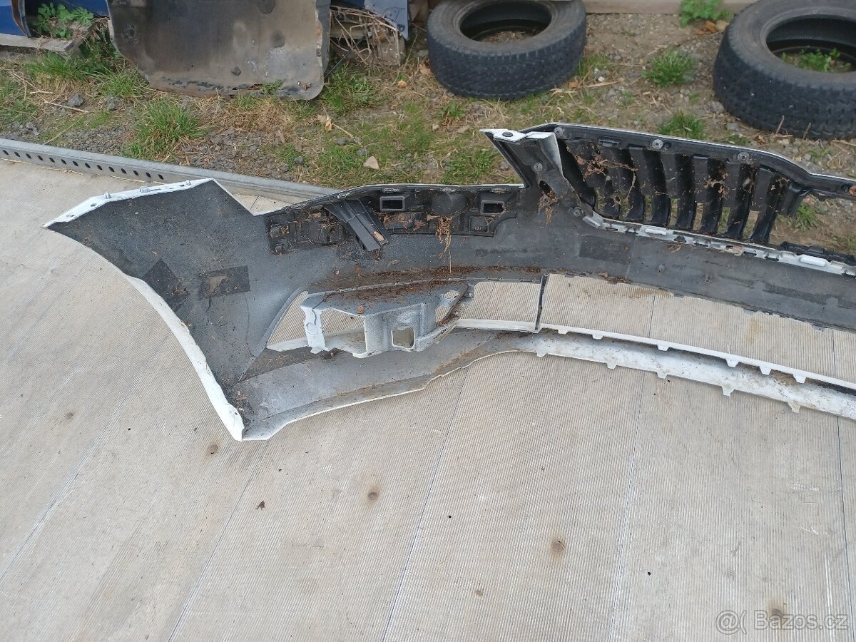 Přední nárazník Škoda Superb 3 - 8