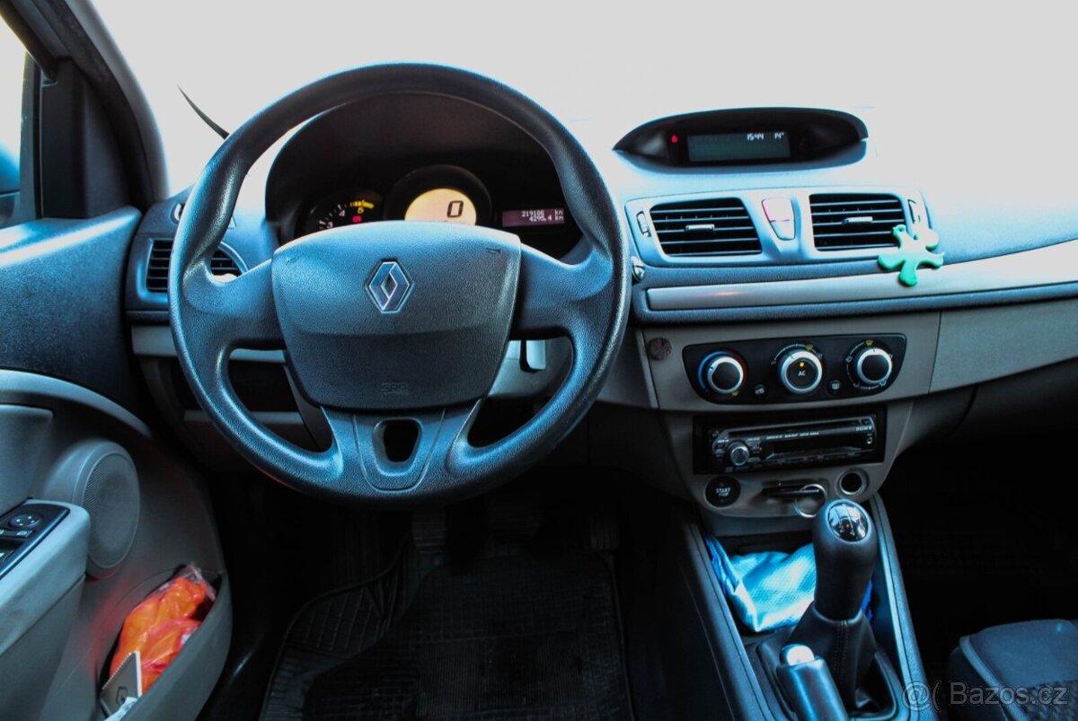 Renault Megane 1,5dci - 8