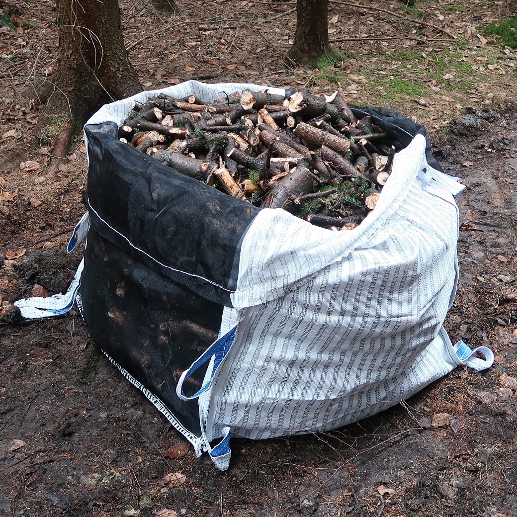 Štěpkovač špalíkovač za traktor s řemenovým převodem - 8