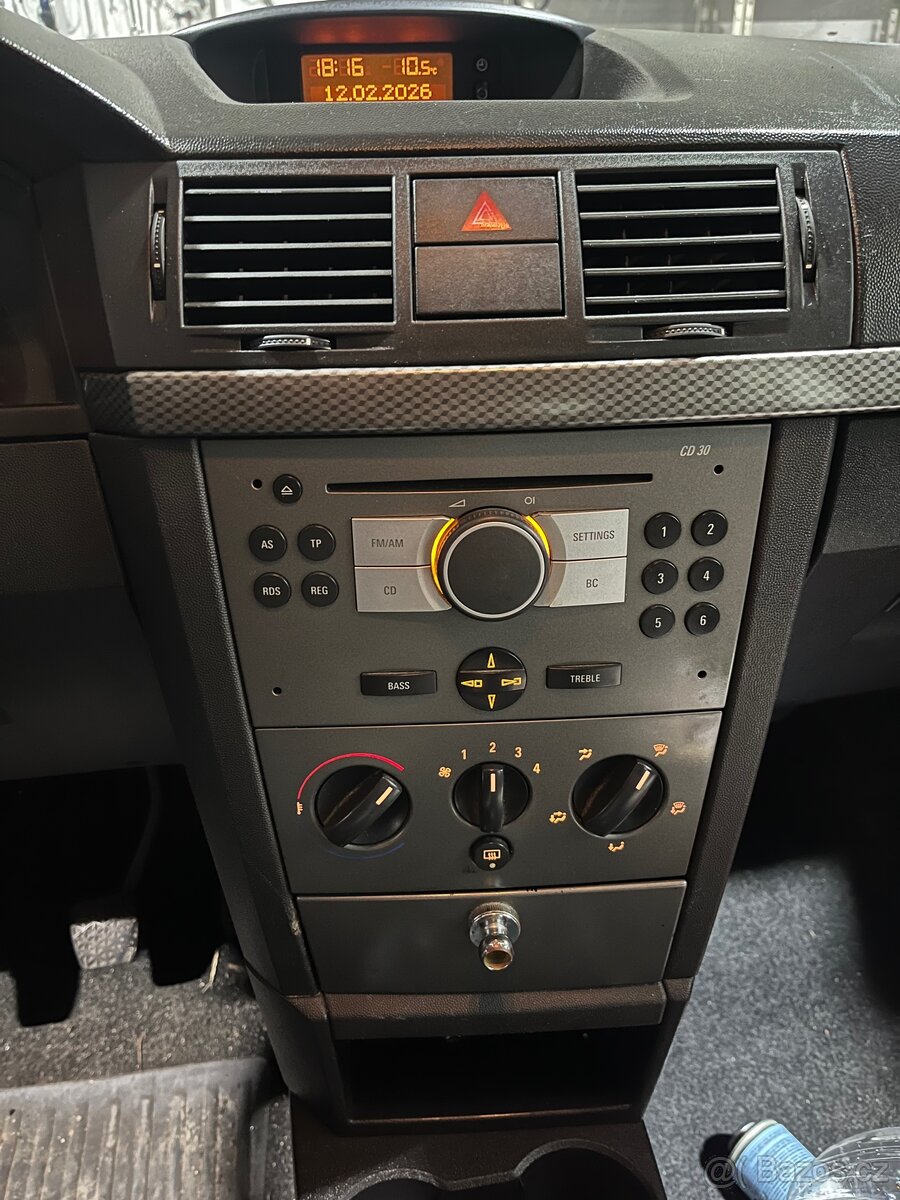 Opel meriva 1.8i - 8