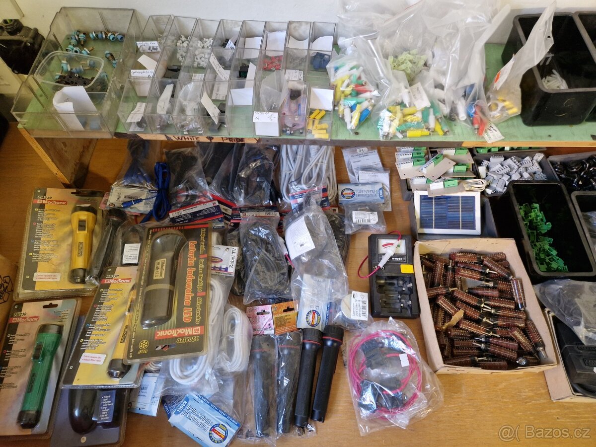 Elektromontážní materiál - 8